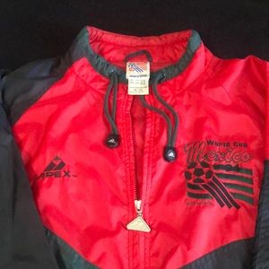 Vintage XL Apex Mexico World Cup windbreaker